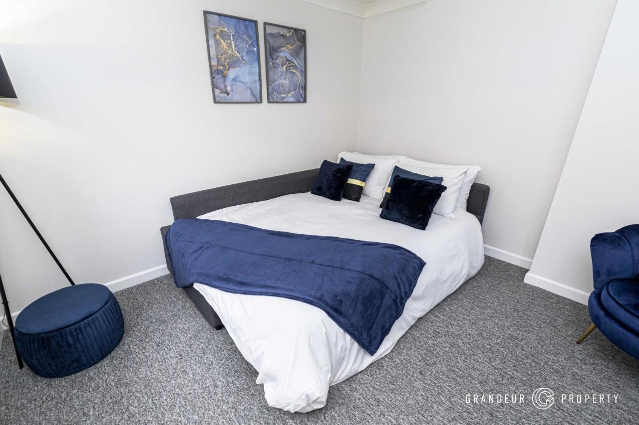Stunning & Classy 2Bed House, Poole, Parking Εξωτερικό φωτογραφία
